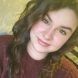 Meet your Posher, Bethany